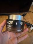 Sehr Gute Cream