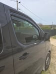Déflecteur d air Peugeot expert 2025