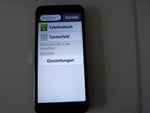 Smartphone mit Notruffunktion und guter Beschreibung