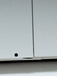 Artikel wurde mit leichten Beschädigungen geliefert+Kratzer.