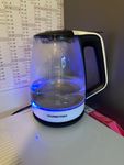 Guter Wasserkocher mit kleiner Schwäche bei der Taste