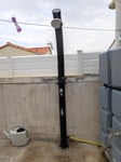 Le sol est en panne niveau j'ai mis des chevilles métalliques un peu plus longue