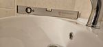 Dieses Waschbecken gehört in den Müll