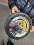 Vorderrad fällt einfach beim Fahren ab