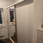 Der Verkäufer ist sehr aufmerksam auf den Kunden. Die Lieferung ist schnell. Die Montage ist nicht kompliziert. Der Schrank entspricht der Beschreibung.