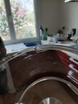 Produit rayé et sale et normalement neuf