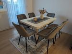 Sehr schöne moderne und bequeme Stühle