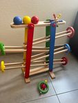Tolle Kugelbahn für kleine & grössere Kinder