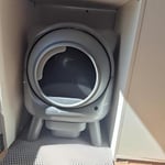 Ein perfektes selbstreinigendes Katzenklo