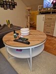 Schöner runder Tisch 