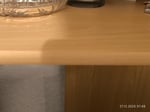 ruiniert das Mobiliar 