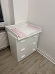 Sehr schönes und hochwertiges Babyzimmer-Set