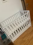 Baby Kinderbett
