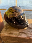 1A Helm mit mega Preis-Leistung
