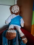 Schöne Plüschpuppe 