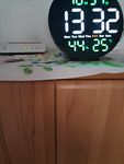 Die Uhr sieht sehr schön aus ich total begeistert