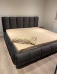 Schöne moderne und preis-Leistungsstarke Bett