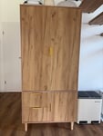 Schrank in Ordnung aber schwer zusammenzubauen.
