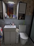 Schrank mit Becken