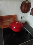Dichtet die Hitze gut ab durch seinen Deckel!