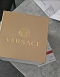 ​Wunderschöne Uhr, erstklassige Qualität