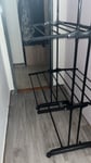 Nedostane všetky časti, produkt z platu je labilny na poškodenie