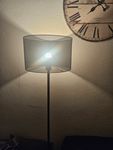 Stehlampe