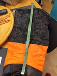 Trotz sorgfältiger Prüfung der Größentabelle, ist es nicht was ich bestellt habe..