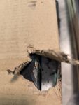 Die Ware ist Beschädigt Angekommen Paket schlecht Verpackt