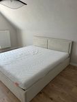 Wunderschönes Bett