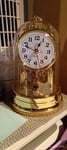 Schöne Retro Uhr.