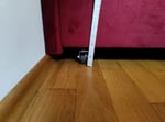 Bett sieht übethaup nicht so aus wie abgebildet. Sehr billieg bearbeitet für den preis. Fehlten viele schrauben. Ich empfele dieses Bett aifkeinen fal zu kaufen..fehlen