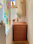 Geflochtener Korb mit Stil  