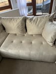 Schöne große Couch