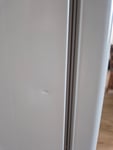 Produkt wurde beim Nachbarn abgegeben.Nach dem Auspacken sahen wir diese 2 Schäden.Sicherlich Transportschäden.