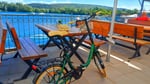 Mein letztes Klapprad hielt mit 7Gang Shimano 4 Jahre, mit 1x Schlauch und Mantelwechsel 300Km im Monat von Mai bis Ende September. Diese bei Agon installierte Nexus 3Gang Schaltung arbeit nicht korrekt und produziert, das ich den 3. Gang statt den 2.Gang
