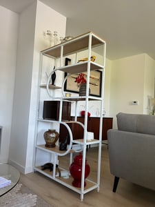 Libreria a 5 livelli COSTWAY, scaffale in piedi con ripiani, scaffale espositivo con struttura in metallo, scaffale portaoggetti geometrico, marrone e nero Foto del cliente 1
