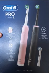 Oral-B Pro 3 3000 Cross Action Blue JAS22 Kunden-Foto 2