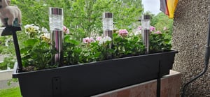 COM-FOUR® 4x Solarleuchte für Außen - Gartenleuchte für den Boden mit Erdspieß - Wegeleuchte Edelstahl - Solarlampe Kunden-Foto 2