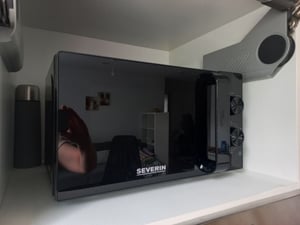 Severin MW 7790, Arbeitsplatte, Solo-Mikrowelle, 20 l, 700 W, Drehregler, Schwarz Kunden-Foto 2