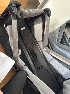 5 in 1 Reisebett, Baby Bett Laufstall bis 15 kg, Beistellbett mit Wickeltisch, Babyschaukel mit Matratze 120 x 60cm(Schwarz) Kunden-Foto 6