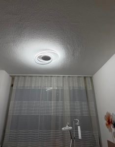 Deckenleuchten, LED Deckenleuchte, Ring-Design, Deckenlampe, Stufenlos dimmbar mit Fernbedienung, 45cm, 43W, Wohnzimmerlampe, für Wohnzimmer, Schlafzimmerleuchte, Küche, Esszimmer, Büro, Flur, Balkon, Weiß Kunden-Foto 2
