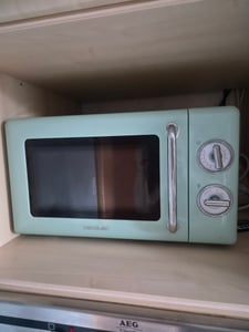 Four à micro-ondes Magnetron, 20 litres, modèle Proclean 3010, design rétro, couleur beige Photo du client 2