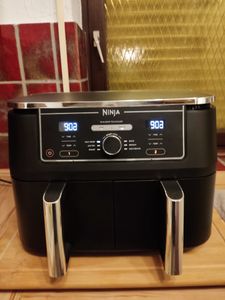 Ninja Heißluftfritteuse AF 400 Foodi Max Dual Zone - Schwarz, 9.5 L Kunden-Foto 3