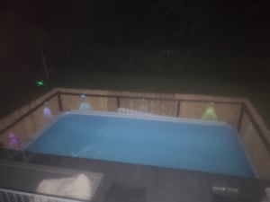 Solar-Poolleuchten für Poolrand, für eingelassene Pools, 4er-Set Boden-Poollichter, kabellos, wasserdicht, Poolzubehör, Solar-LED, zur Pooldekoration Kunden-Foto 1