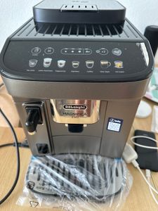 DeLonghi ECAM 290.81.TB Magnifica Evo Milk, Kaffee-Vollautomat, titanium/schwarz Kunden-Foto 10