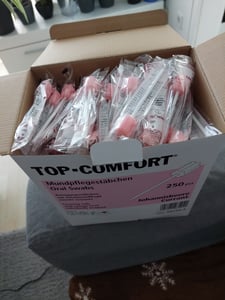 Med-Comfort Oral Swabs 250Stk  Johannisbeere Kunden-Foto 1