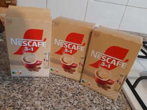 Nescafé 3in1 Kaffeesticks 10x15g Kunden-Foto 1