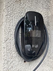 Typ 2 Ev wallbox pre elektrické vozidlá, 3-fázový, 22 kW, intenzita prúdu nastaviteľná cez aplikáciu, časovo riadené nabíjanie, so 4 RFID kartami (6 m, 6-32 A) Fotografia od zákazníka č. 1