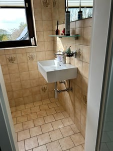 Mai & Mai Waschbecken keramik Aufsatzwaschbecken Hängewaschbecken Waschtisch mit Nano-Bechichtung BTH: 40x36x13cm Schwarz Matt Kunden-Foto 1